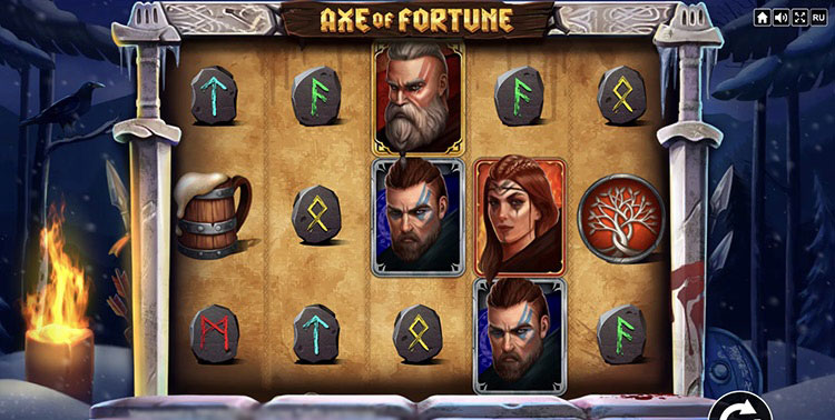 Скриншот главного экрана слота Axe Of Fortune: северный фон, руны, кнопка спина