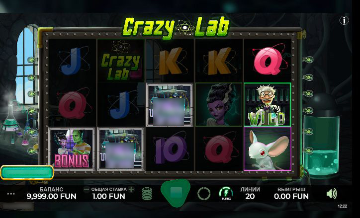 Интерфейс игрового автомата Crazy Lab с научной тематикой