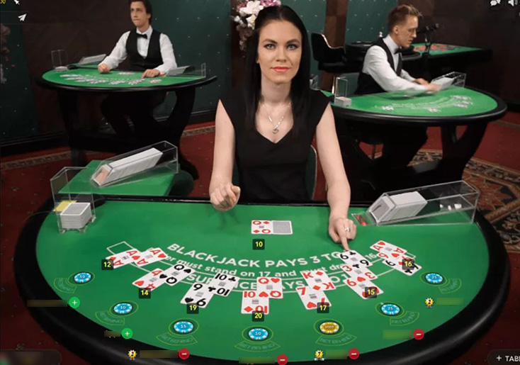Стол для live блекджека с живым дилером