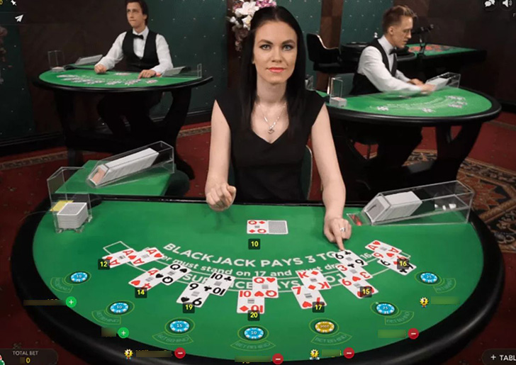 Онлайн-трансляция игры с живым крупье