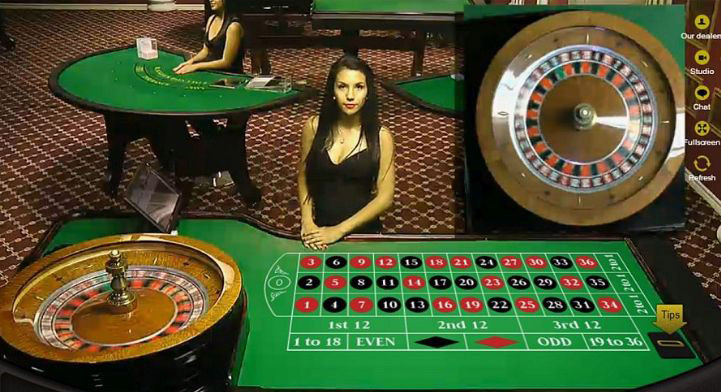 Профессиональный дилер в студии live рулетки