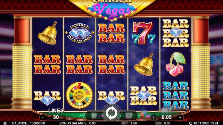 Интерфейс слота Golden Vegas с барабанами и классическими символами фрукты-семерки-бар