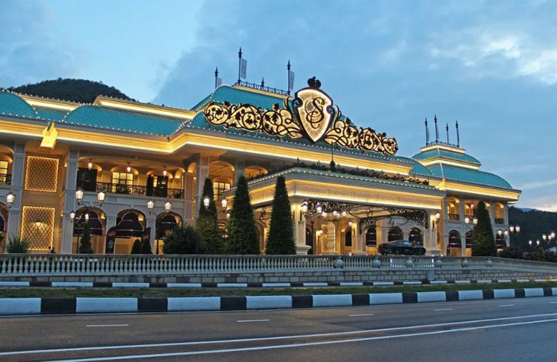 Панорамный вид на игорную зону Красная Поляна в Сочи